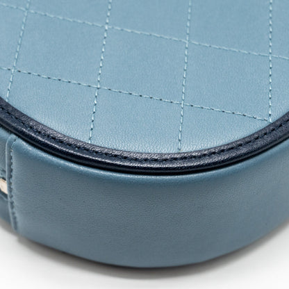 Chanel Round clutch with chain lambskin multicolour blue