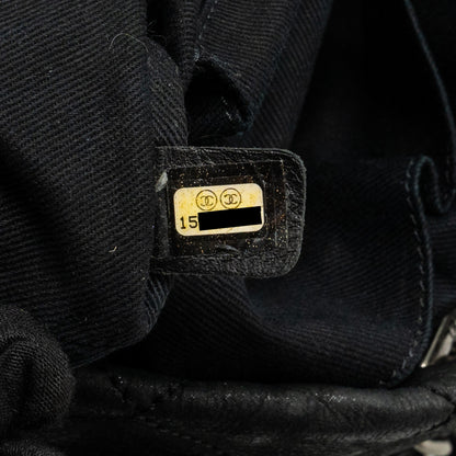 Chanel large quilted shoulder bag Calfskin black