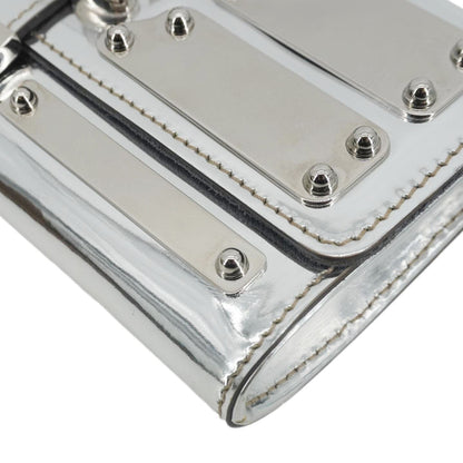 GUCCI Mirror Metallic Patent Leather Clutch Silver