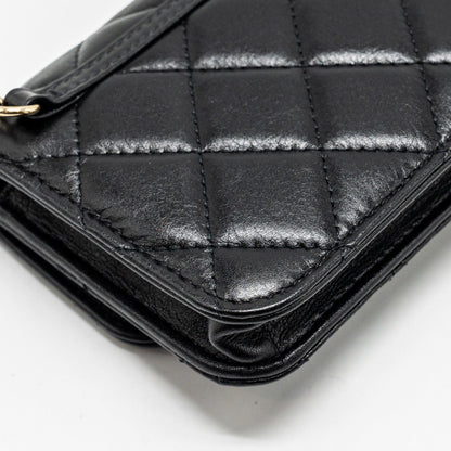 Chanel CC Logo Clutch with Giant Pearl Chain Lambskin Black L