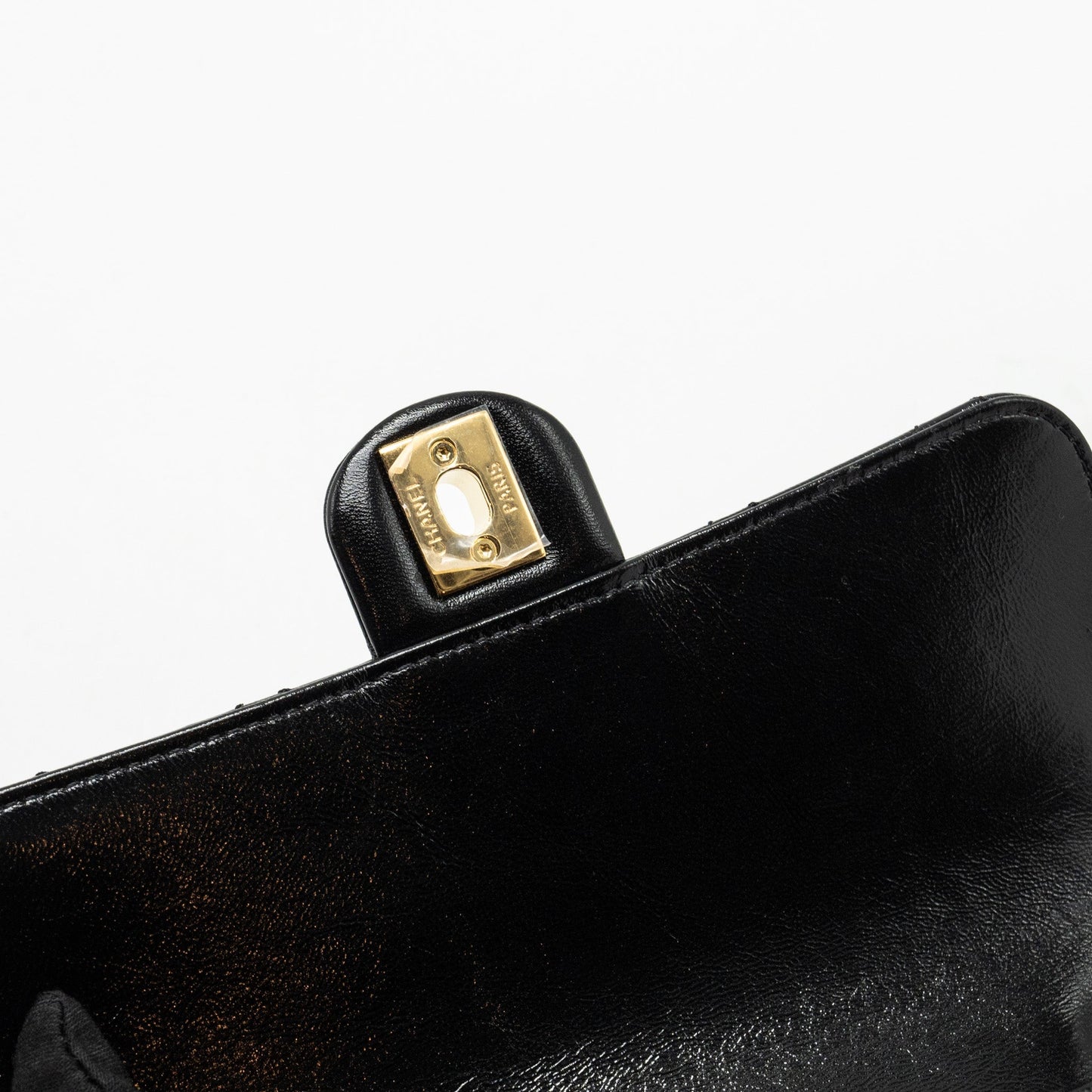 Chanel 24b Giant Chain Flap Shoulder Bag Lambskin Black  (Microchip)