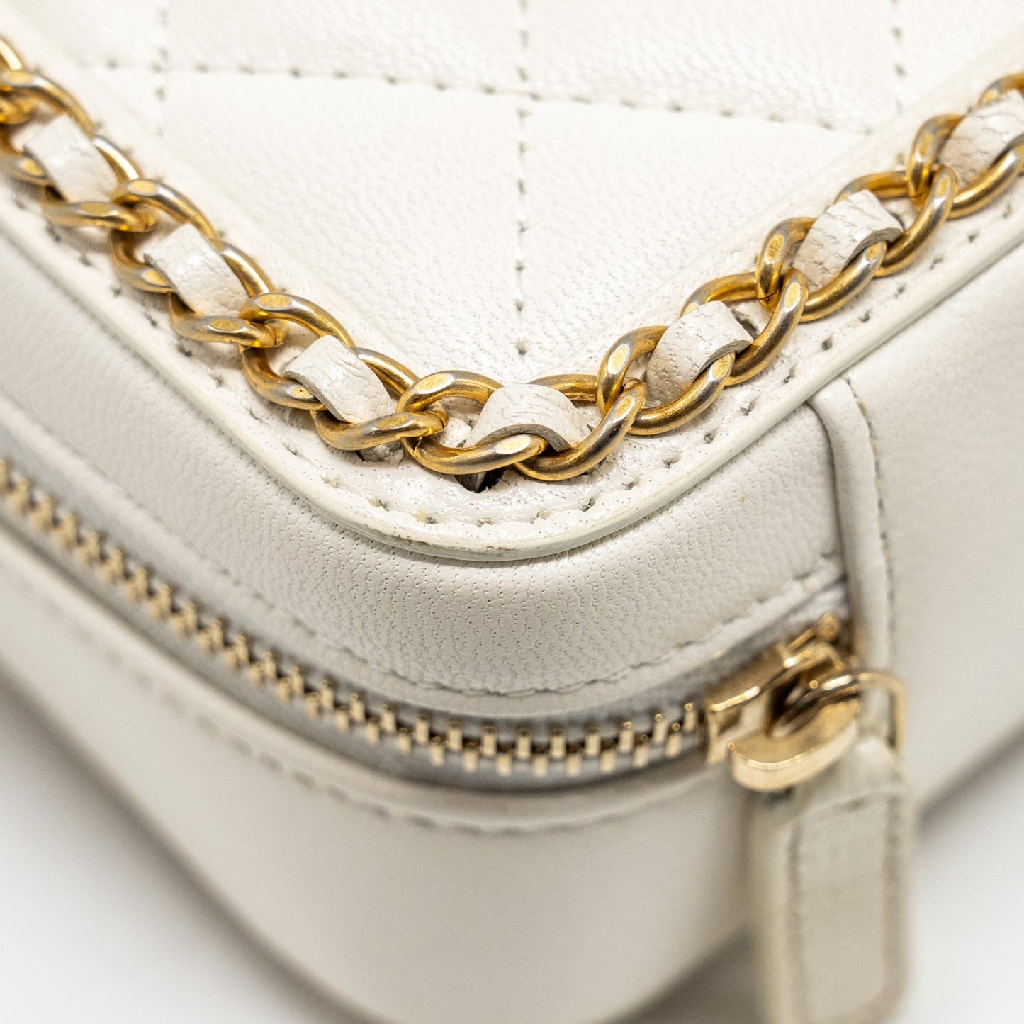 Chanel Mini Vanity Clutch with Chain Lambskin White