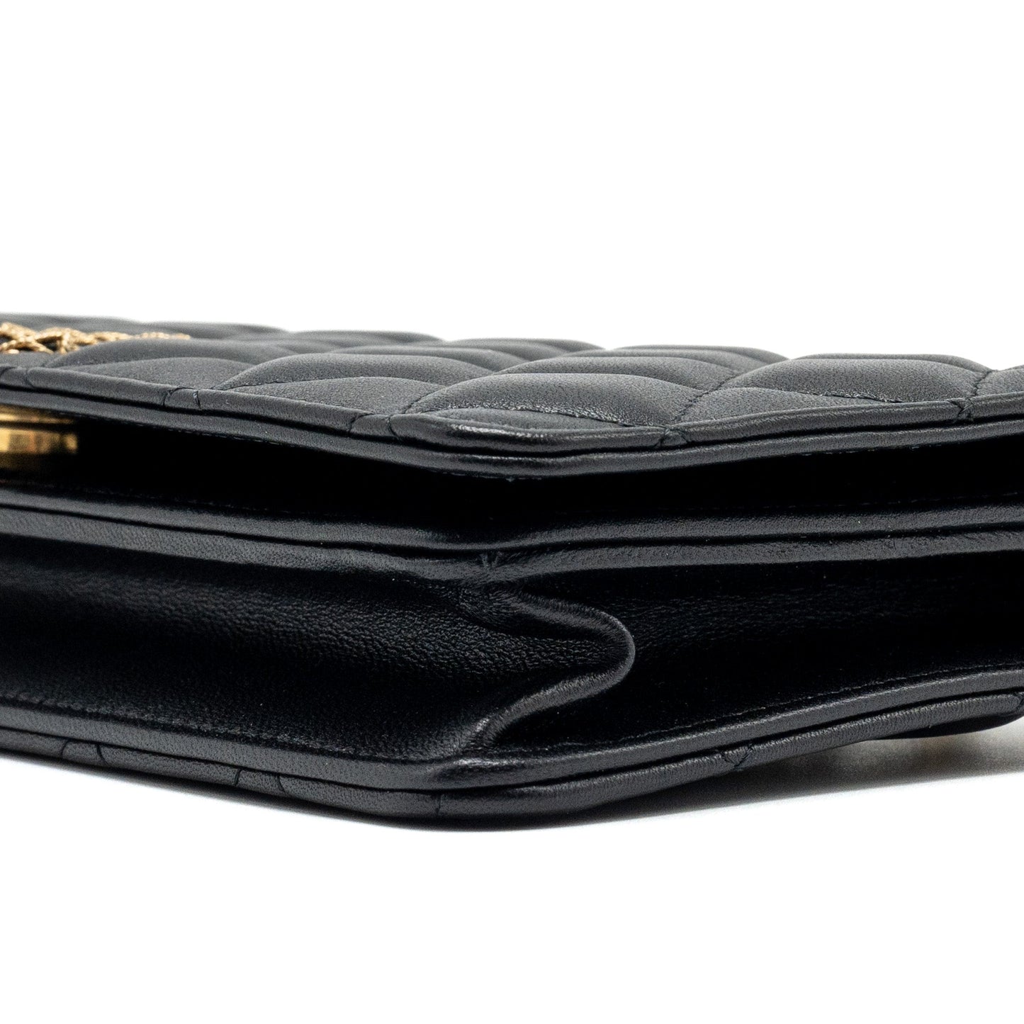 Chanel 23A clutch with chain lambskin black  (microchip)