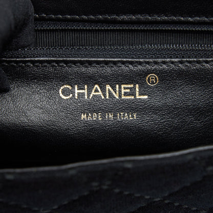 Chanel Vintage Shoulder Bag fabric Black  With An Extra Bag Charm