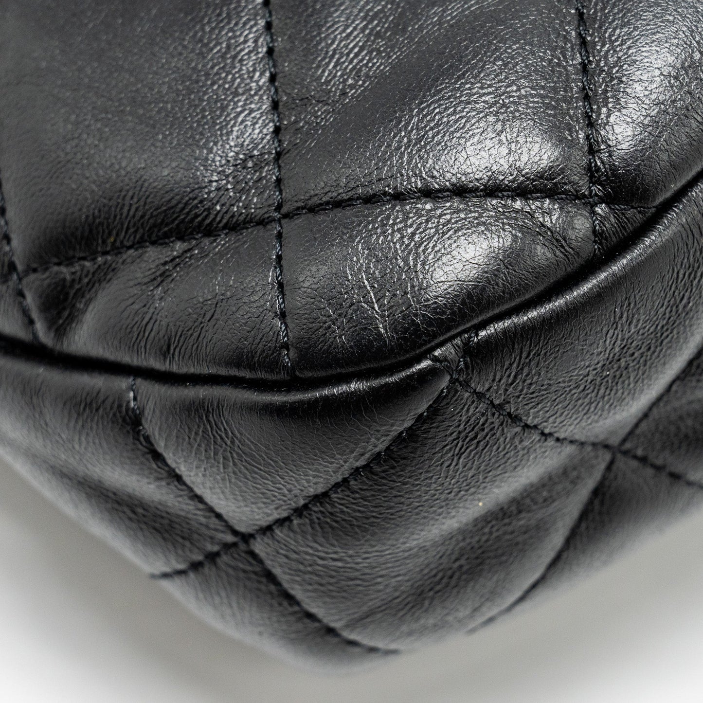 Chanel 22K Hobo Shoulder Bag Lambskin Black  (Microchip)