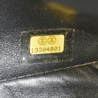 CHANEL Classic Maxi Single Flap Patent Leather Shoulder Bag Black