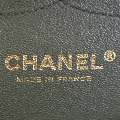 CHANEL Classic Jumbo Double Flap Quilted Leather Shoulder Bag Black
