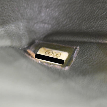 CHANEL Classic Jumbo Double Flap Quilted Leather Shoulder Bag Black
