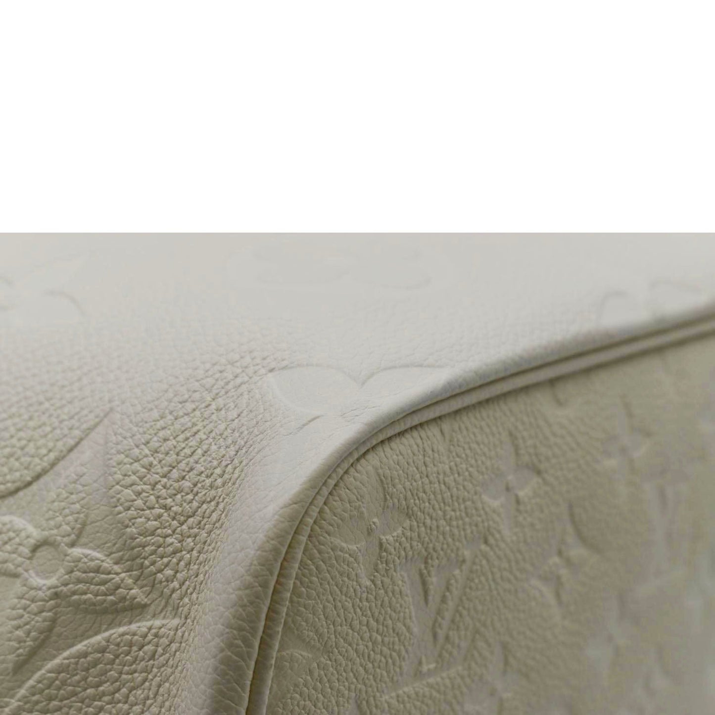 LOUIS VUITTON Neverfull MM Empreinte Leather Tote Shoulder Bag Cream