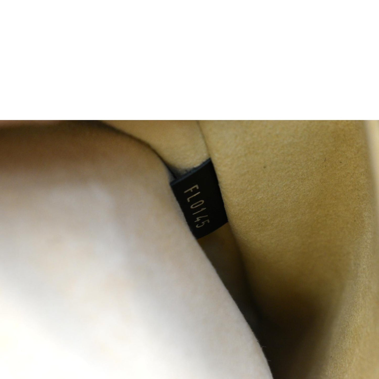 LOUIS VUITTON Dora MM Monogram Canvas Shoulder Bag Brown