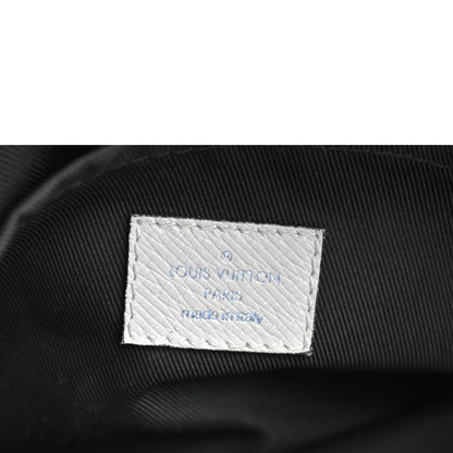 LOUIS VUITTON Outdoor Messenger Monogram Taiga Leather Shoulder Bag Antartica