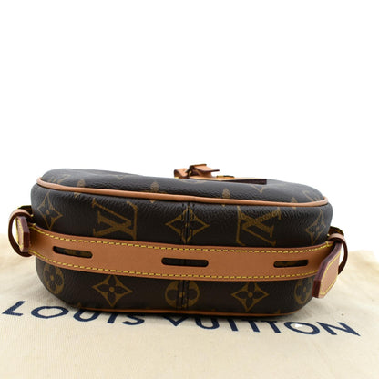 LOUIS VUITTON Boite Chapeau Souple MM Monogram Canvas Shoulder Bag Brown