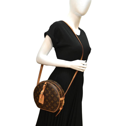 LOUIS VUITTON Boite Chapeau Souple MM Monogram Canvas Shoulder Bag Brown