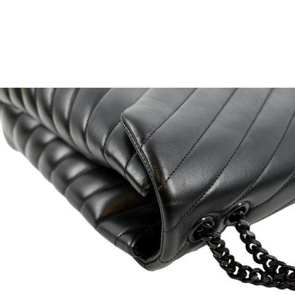 YVES SAINT LAURENT Large Loulou Matelasse Leather Chain Shoulder Bag Black