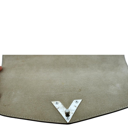LOUIS VUITTON Very Calfskin Leather Saddle Shoulder Bag Khaki Green