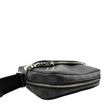 LOUIS VUITTON Dayton Reporter PM Damier Graphite Shoulder Bag Black
