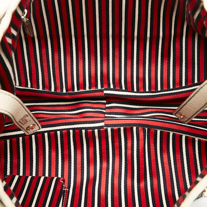 Gucci Abbey D- Ring Shoulder Bag (SHG-6jTWW1)