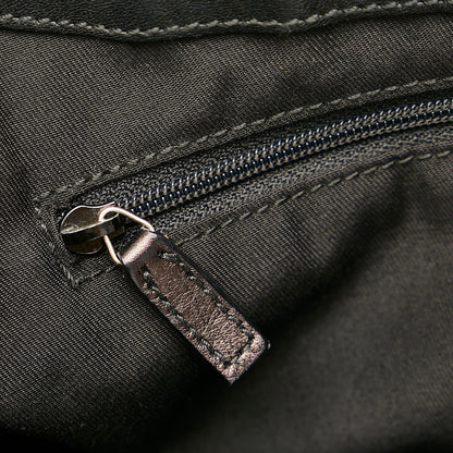 Gucci Abbey Leather Shoulder Bag (SHG-31858)
