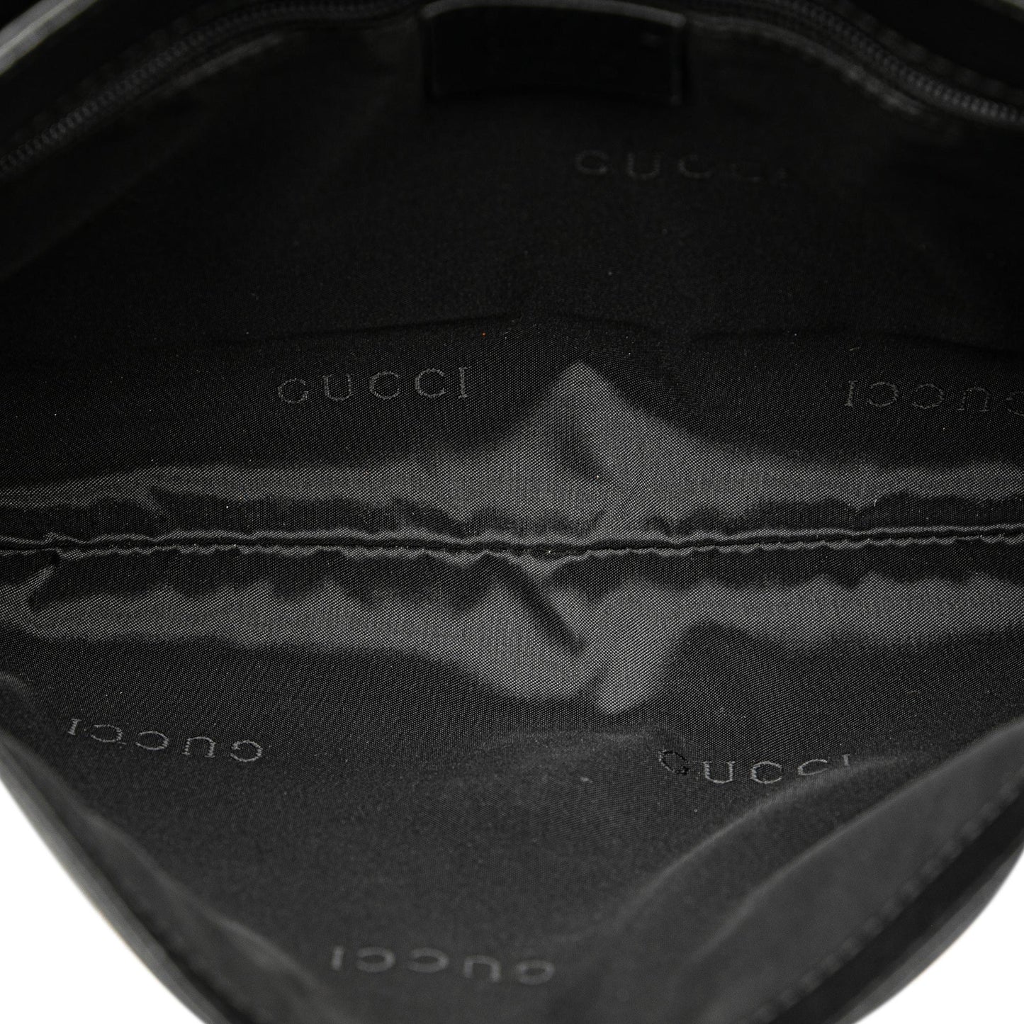 Gucci Calfskin Leather Chain Shoulder Bag (SHG-sH7X6Y)