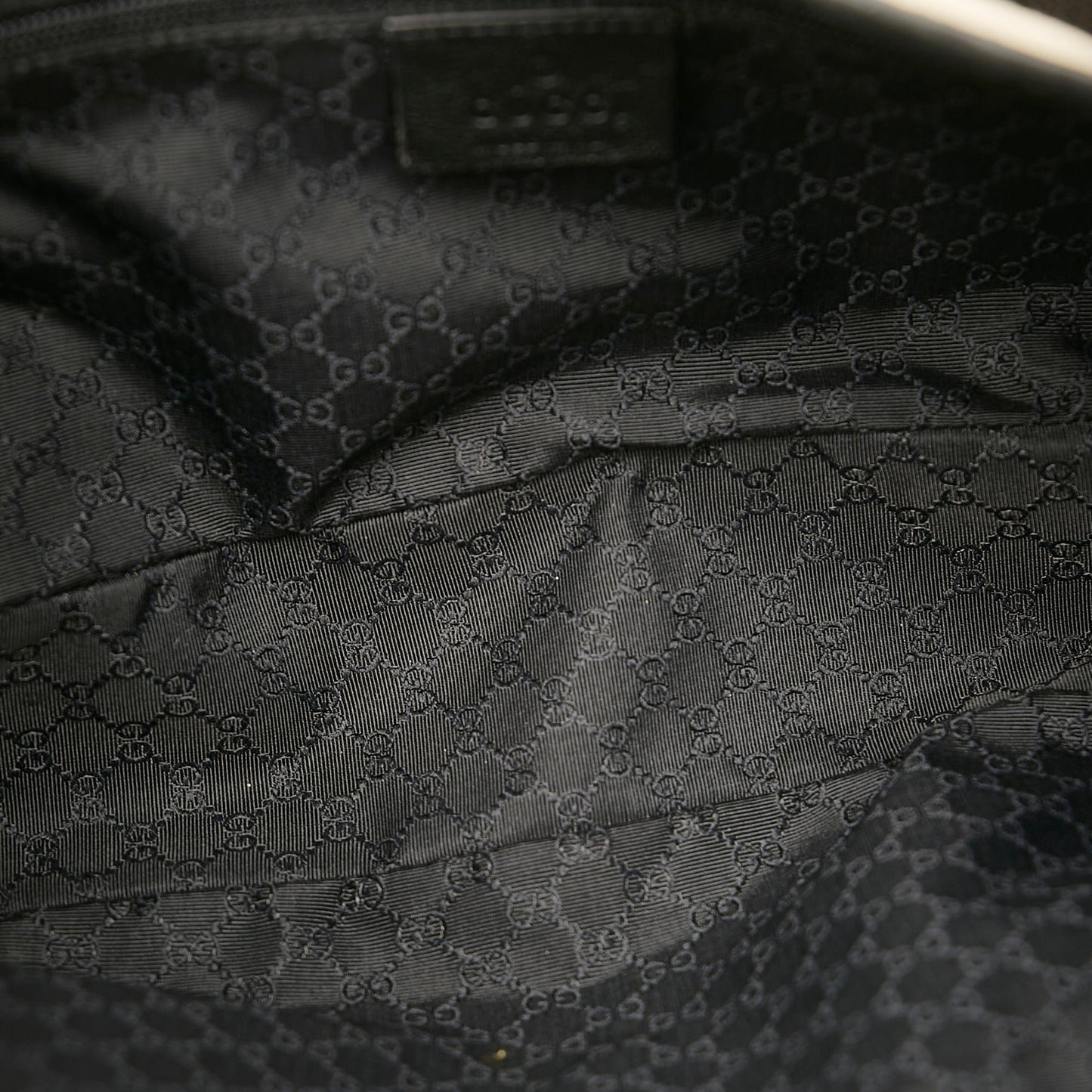 Gucci Canvas Shoulder Bag (SHG-31646)