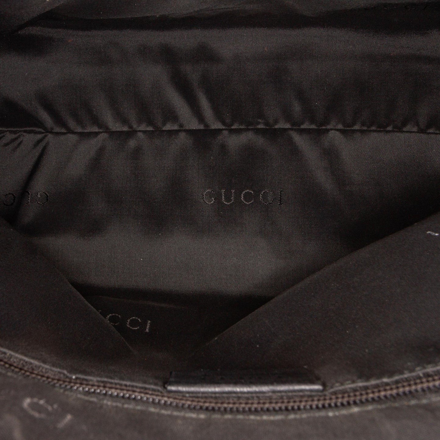 Gucci Flora Canvas Shoulder Bag (SHG-37758)