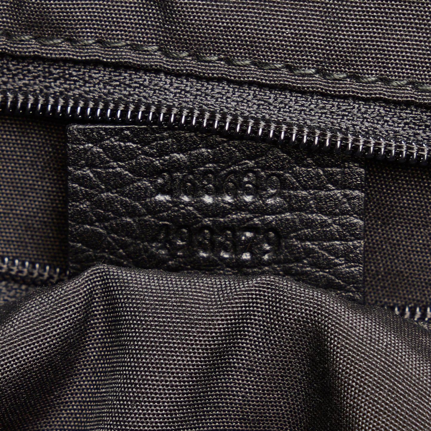 Gucci GG Canvas Abbey D-Ring Tote Bag (SHG-LUJoYJ)