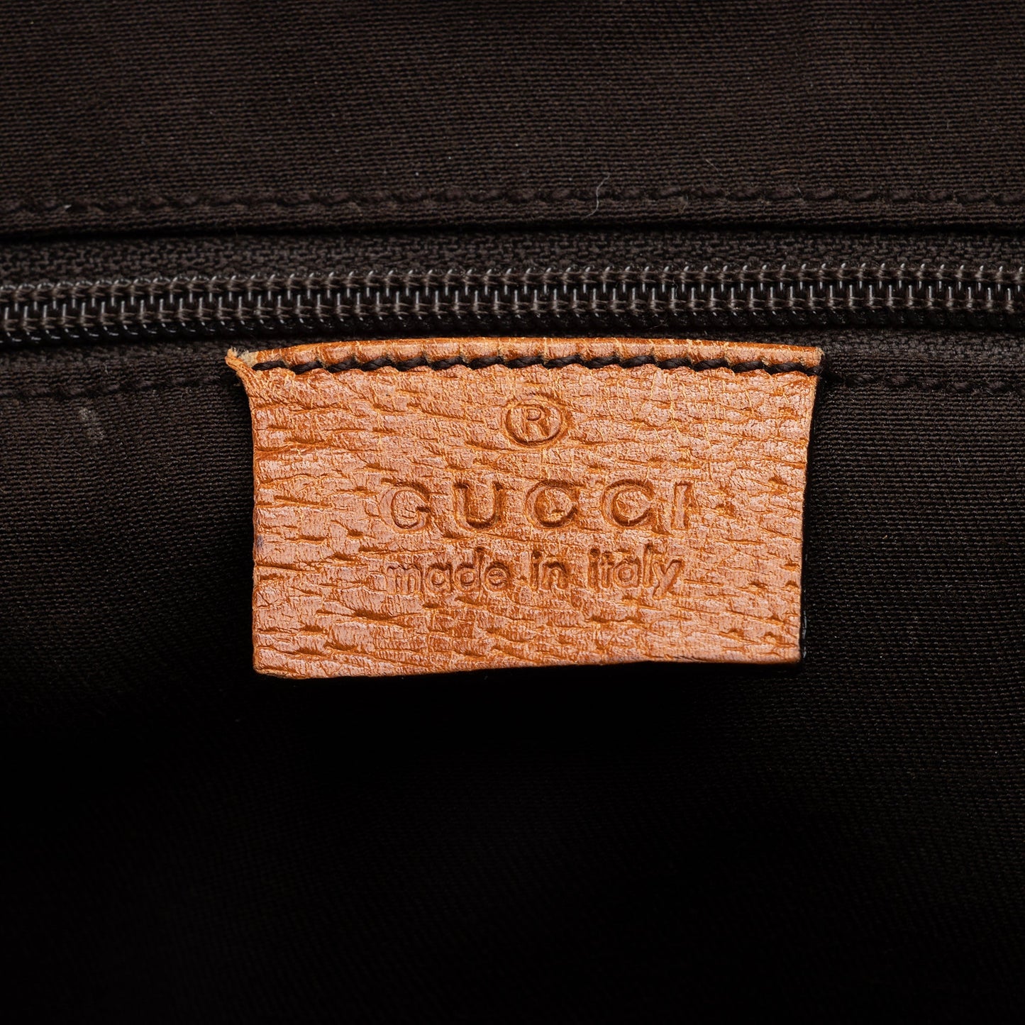 Gucci GG Canvas Abbey Pocket Tote (SHF-22728)