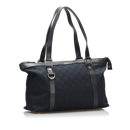 Gucci GG Canvas Abbey Shoulder Bag (SHG-fK7hlv)