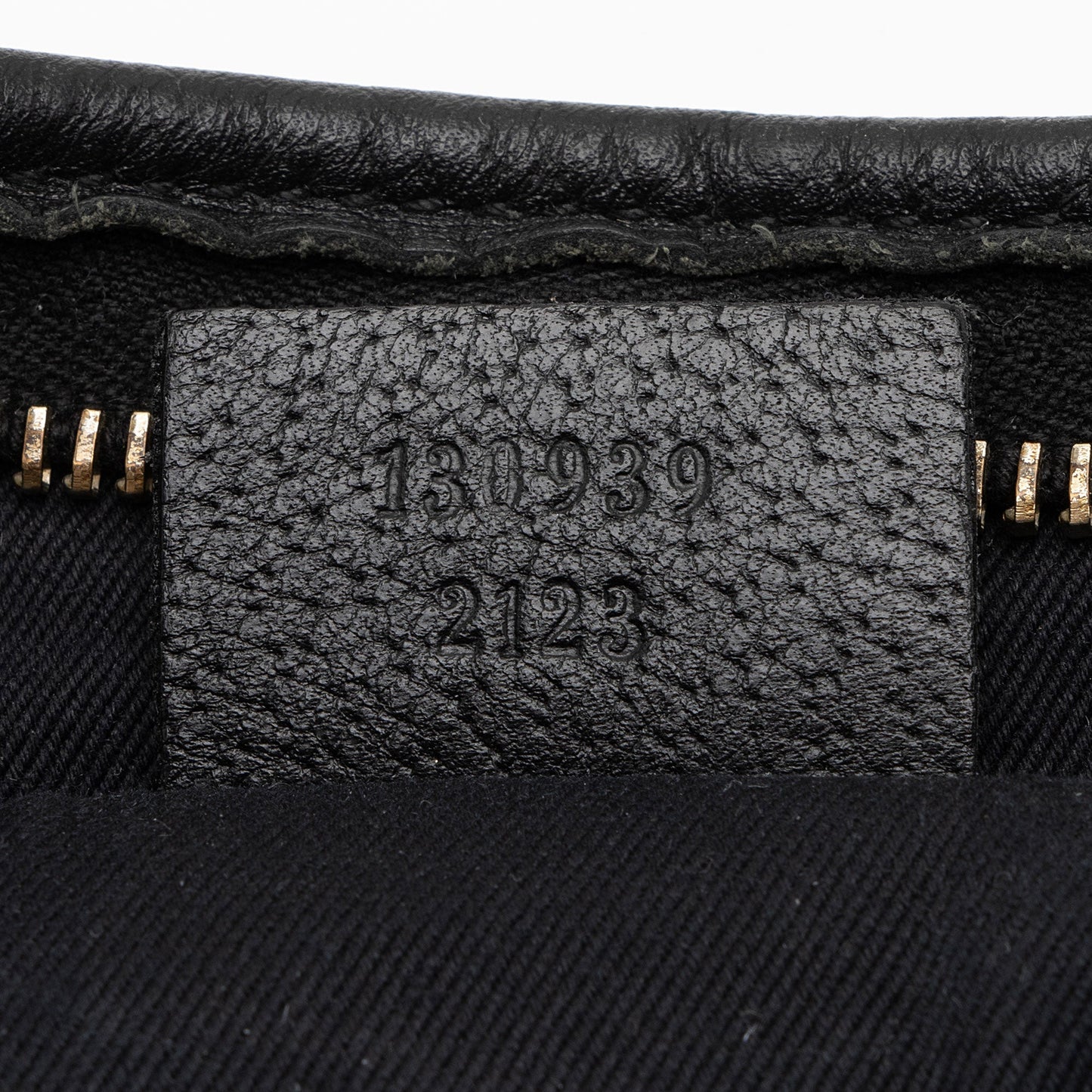 Gucci GG Canvas Abbey Small Shoulder Bag (SHF-hPcUHX)