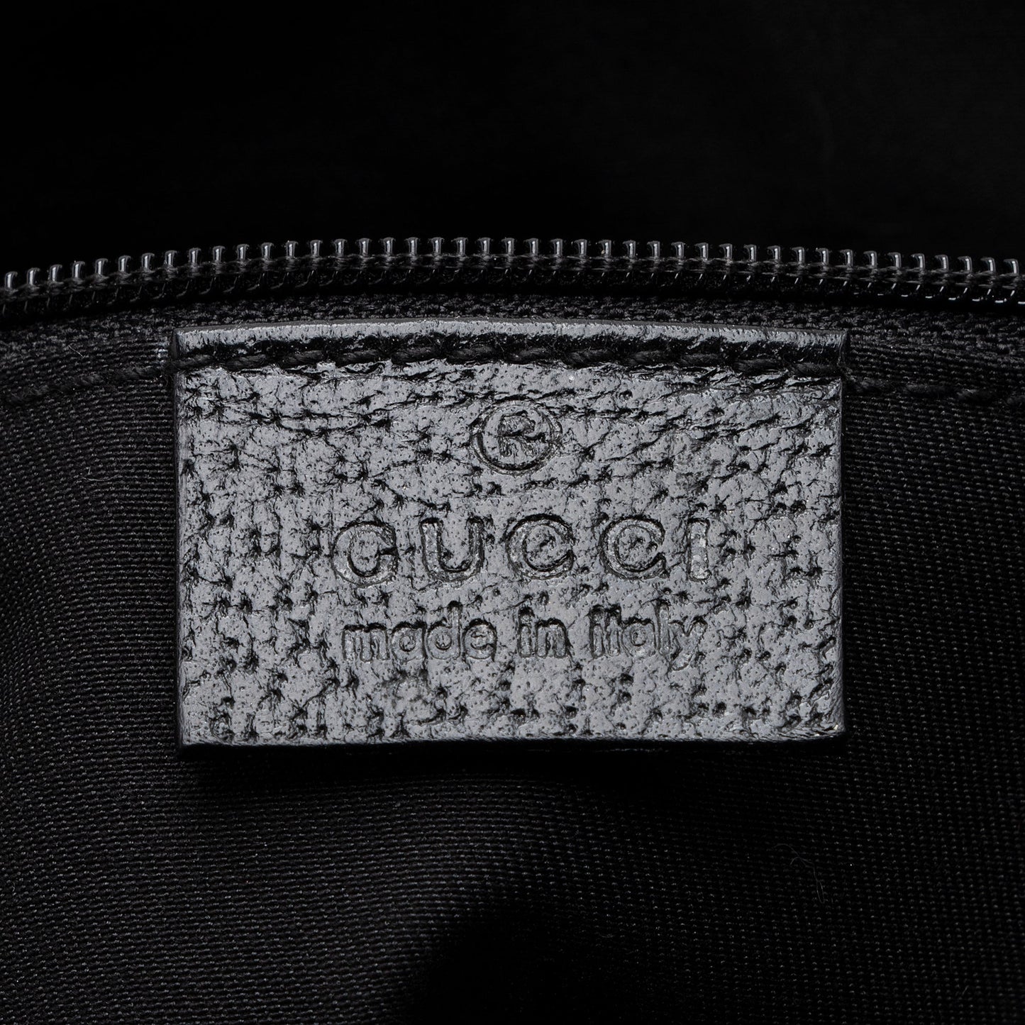 Gucci GG Canvas Abbey Small Tote (SHF-22292)