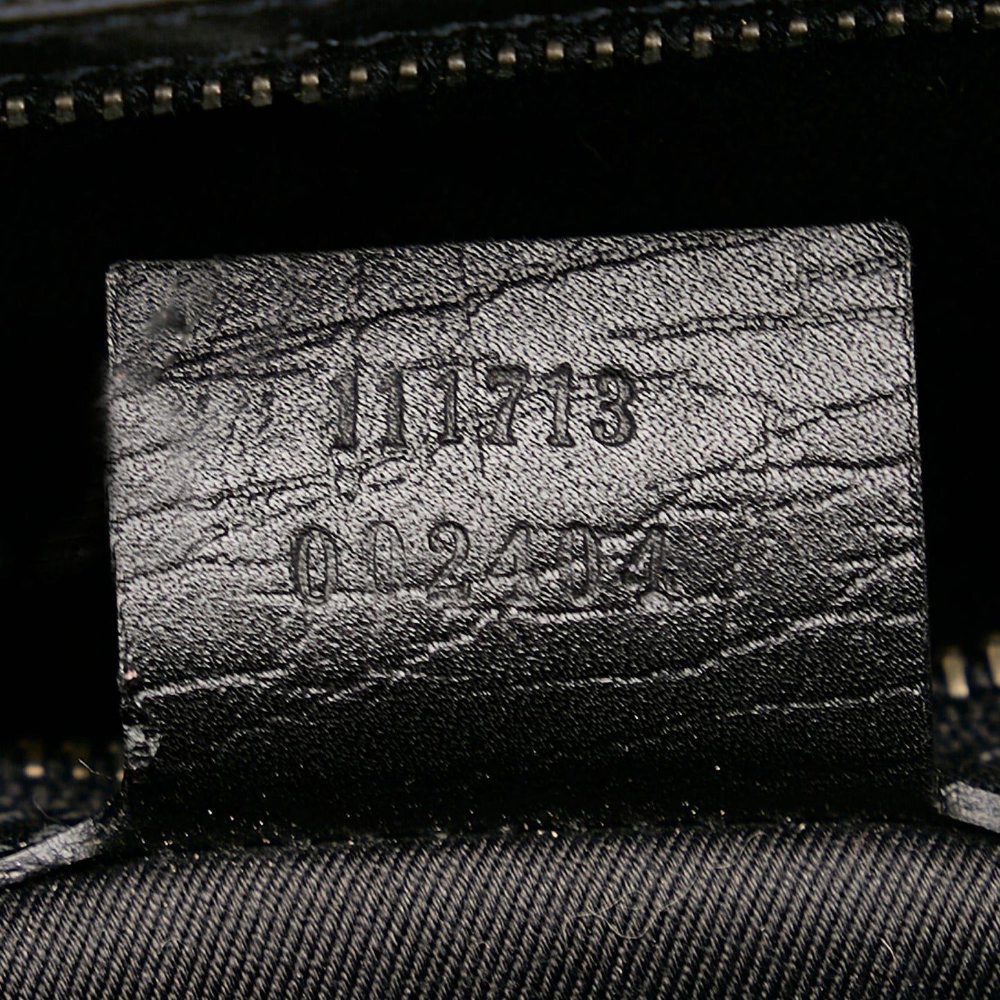 Gucci GG Canvas Bamboo Bullet Shoulder Bag (SHG-CXnDa1)