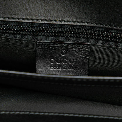 Gucci GG Canvas Clutch (SHG-tJGBgu)