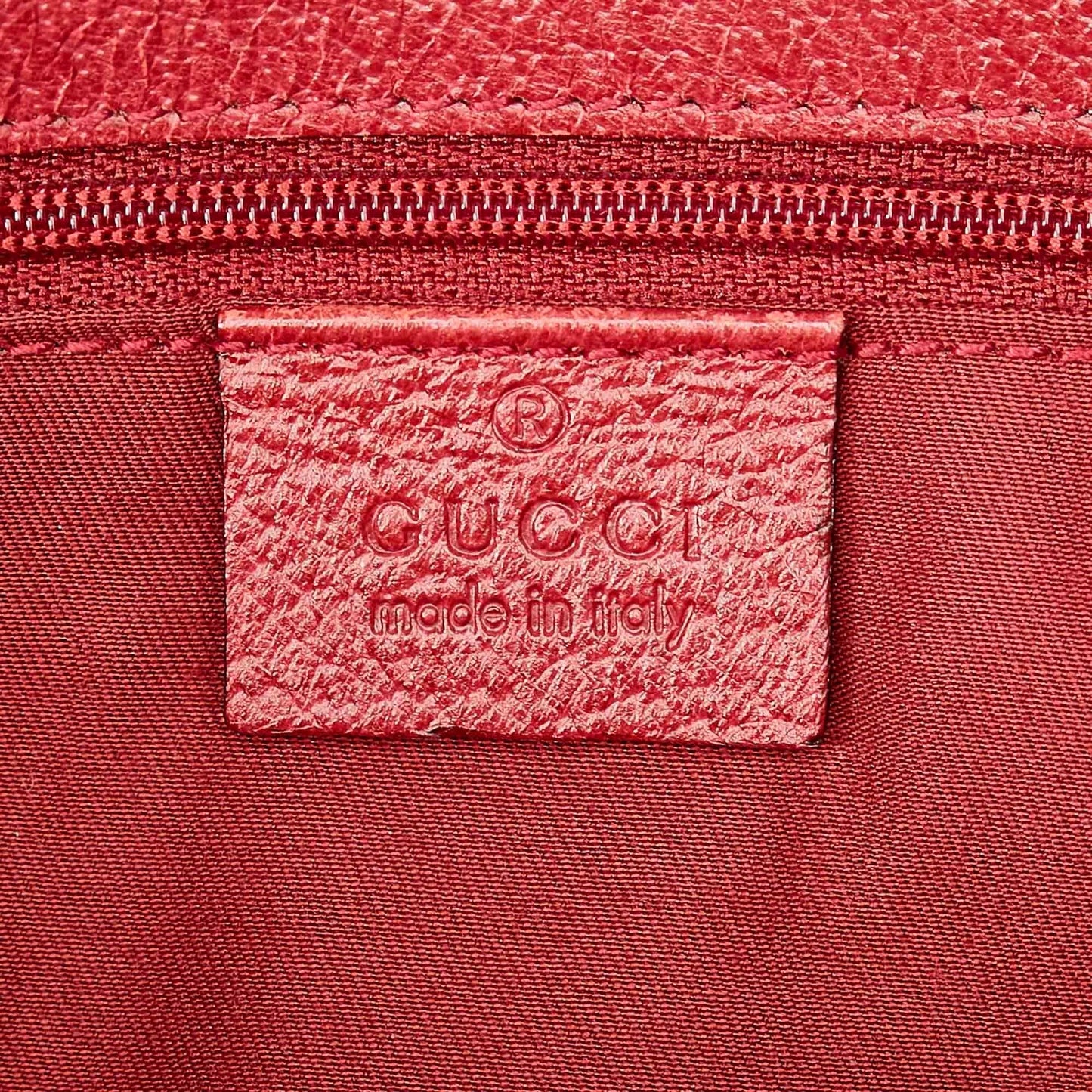 Gucci GG Canvas Eclipse Shoulder Bag (SHG-34031)