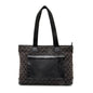 Gucci GG Canvas Front Pocket E/W Shopping Tote (SHF-23636)
