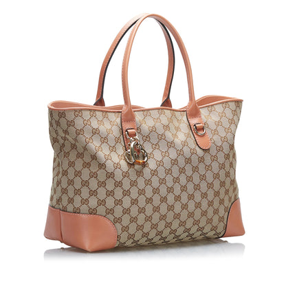 Gucci GG Canvas Heart Bit Tote (SHG-3fnCTw)