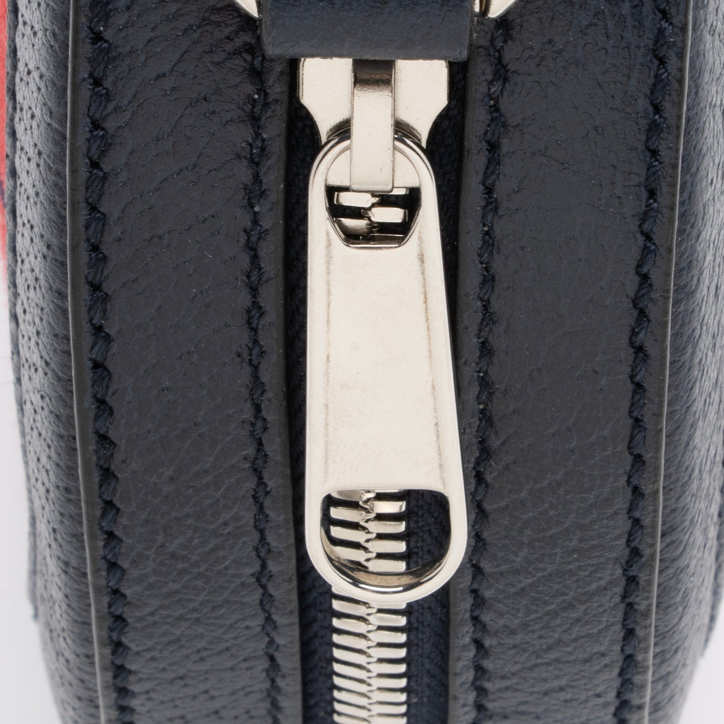 Gucci GG Canvas Interlocking G Patch Round Shoulder Bag (SHF-23569)