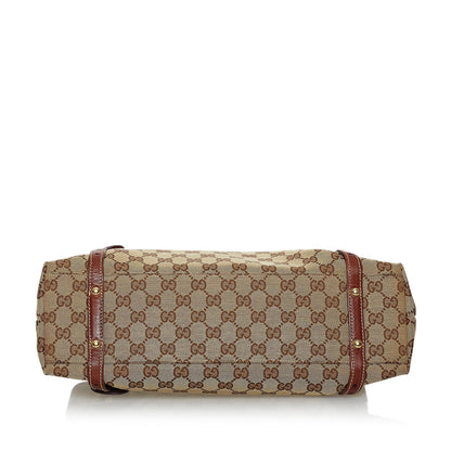 Gucci GG Canvas Pelham Shoulder Bag (SHG-28303)