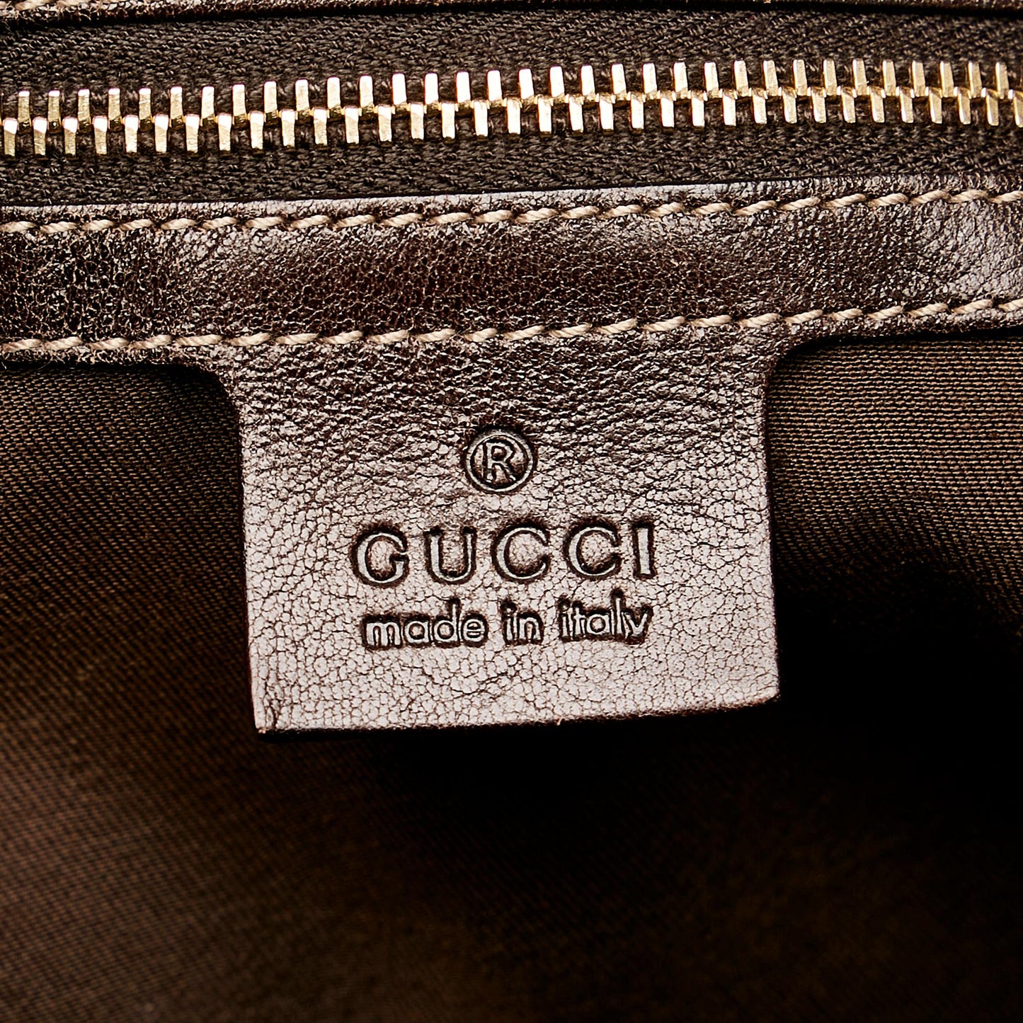 Gucci GG Canvas Pelham Shoulder Bag (SHG-34007)