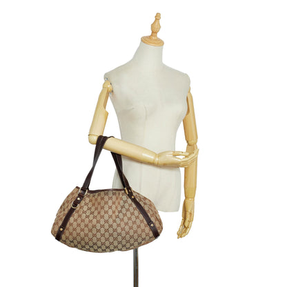 Gucci GG Canvas Pelham Shoulder Bag (SHG-oLGWDu)