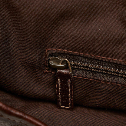 Gucci GG Canvas Pelham Shoulder Bag (SHG-qhGAWQ)
