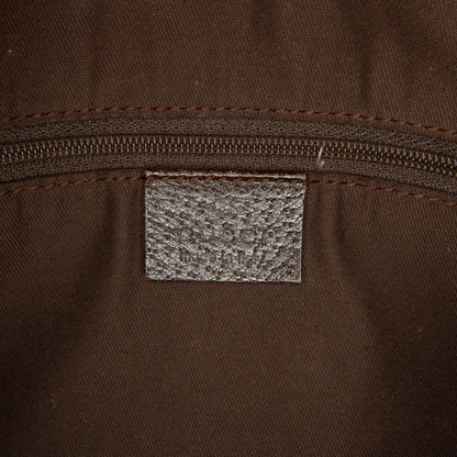 Gucci GG Canvas Pelham Shoulder Bag (SHG-YBXEJw)