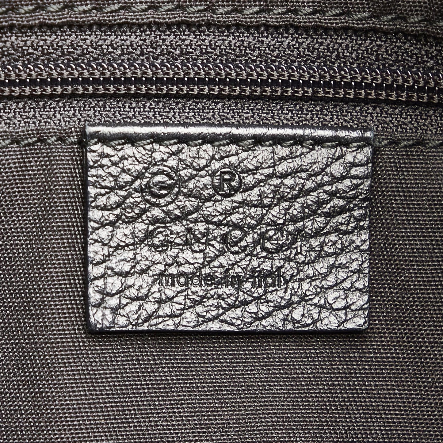 Gucci GG Canvas Pelham Tote Bag (SHG-31842)