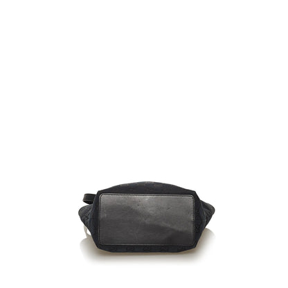 Gucci GG Canvas Shoulder Bag (SHG-29000)