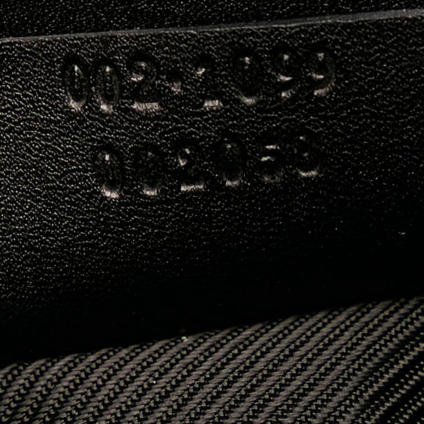 Gucci GG Canvas Shoulder Bag (SHG-31598)