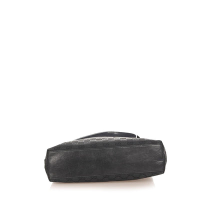 Gucci GG Canvas Shoulder Bag (SHG-32131)