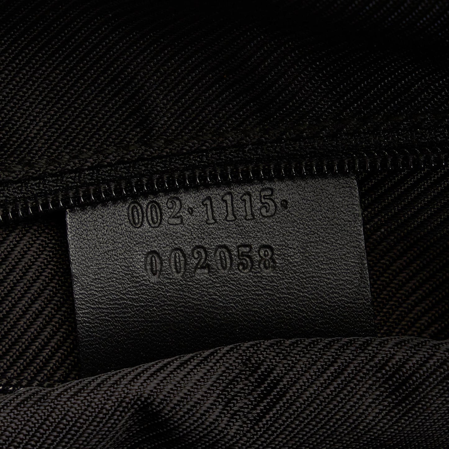 Gucci GG Canvas Shoulder Bag (SHG-sJp5PJ)