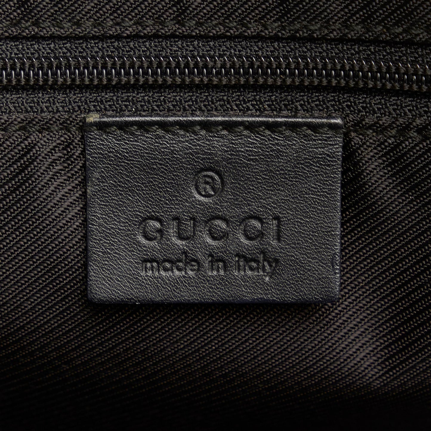 Gucci GG Canvas Shoulder Bag (SHG-sJp5PJ)