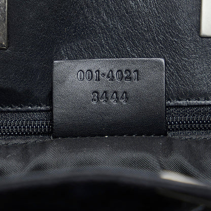 Gucci GG Canvas Shoulder Bag (SHG-lipcoD)