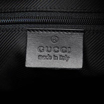Gucci GG Canvas Shoulder Bag (SHG-VwA6iV)