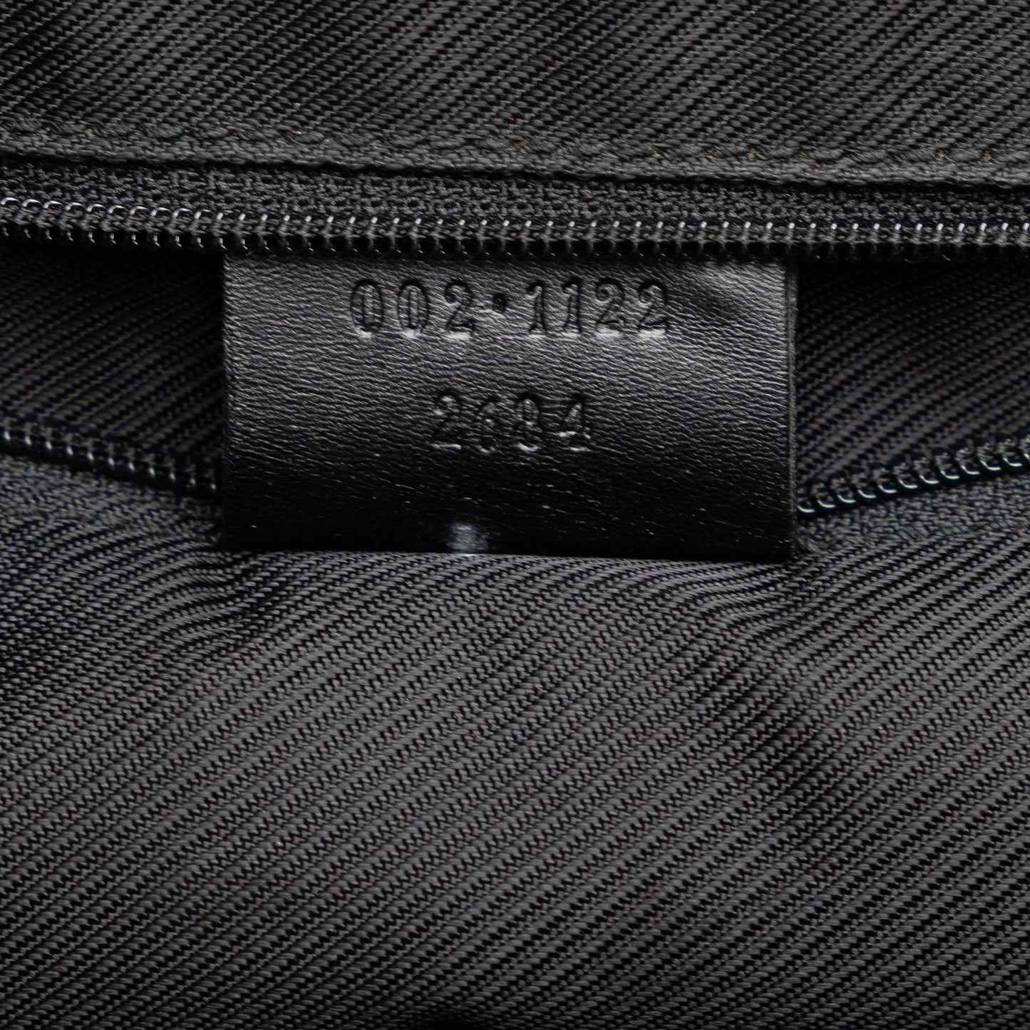 Gucci GG Canvas Shoulder Bag (SHG-MXqSuX)